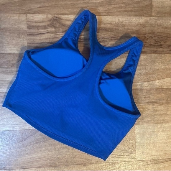 Workout Sports Bra Crop Top - Picture 3 of 3